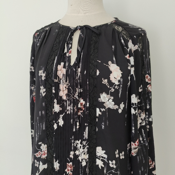 White House Black Market Floral Blouse 10 M Pink Flower Black Lace Chiffon Shirt - Picture 3 of 13